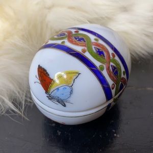 . - Antique KPM Porcelain Egg Trinket Dish - Königliche Porzellan-Manufaktur
